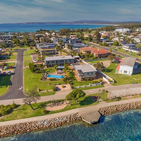 The Retreat Lakeside Merimbula Exterior photo