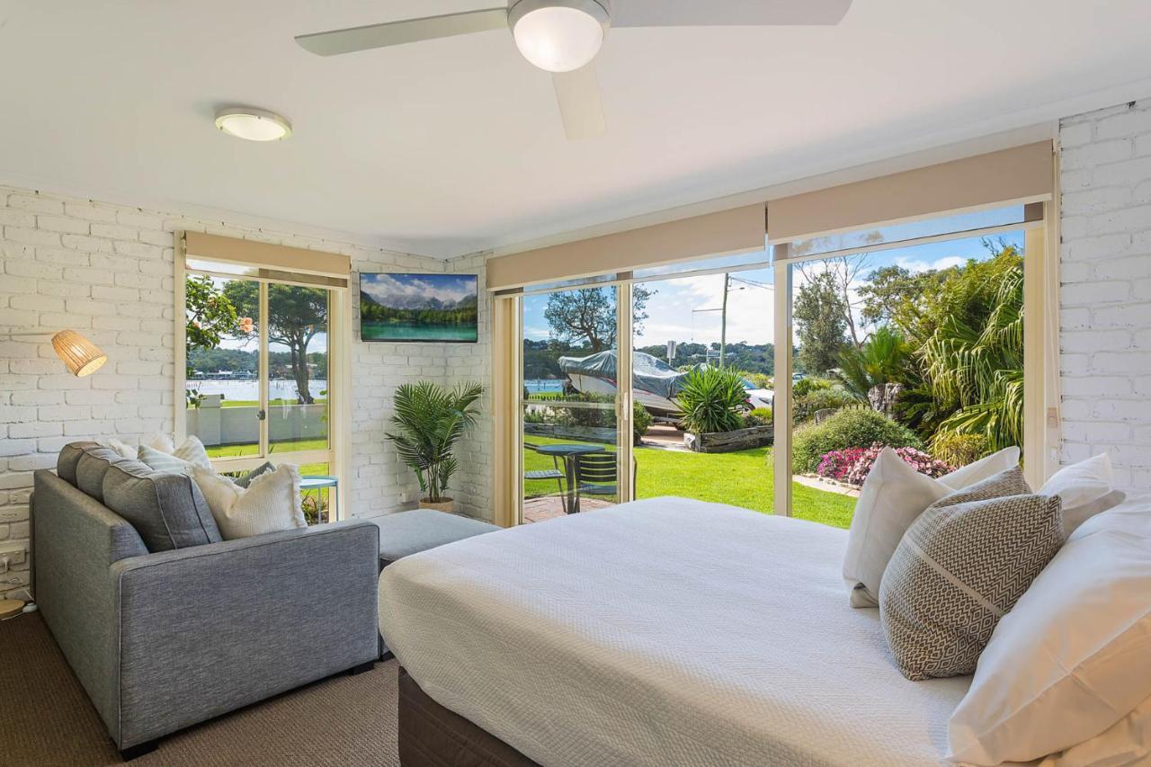 The Retreat Lakeside Merimbula Exterior photo